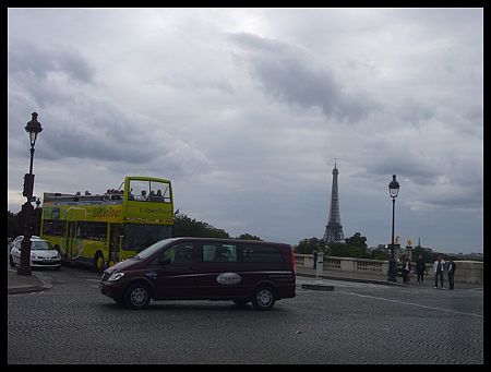 P2570711