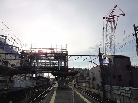 東岡崎駅構内全景1