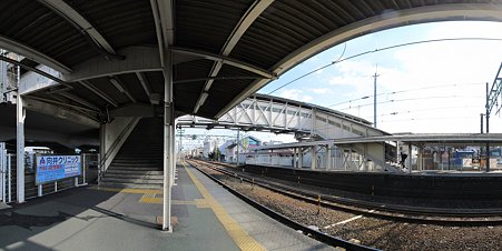 2012年1月28日　草薙駅跨線橋　パノラマ写真