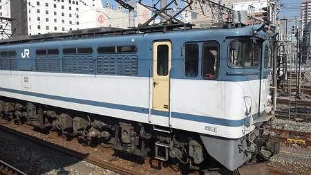 EF65ー1101( 八王子駅)