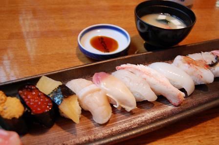おまかせ寿司2,800円