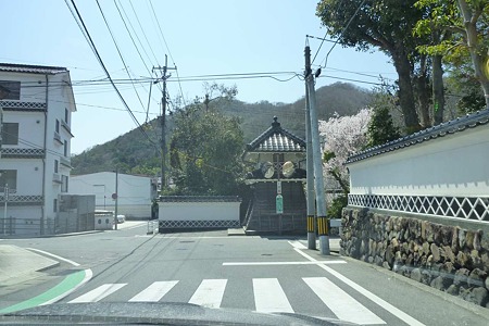 1104121236_P1740556